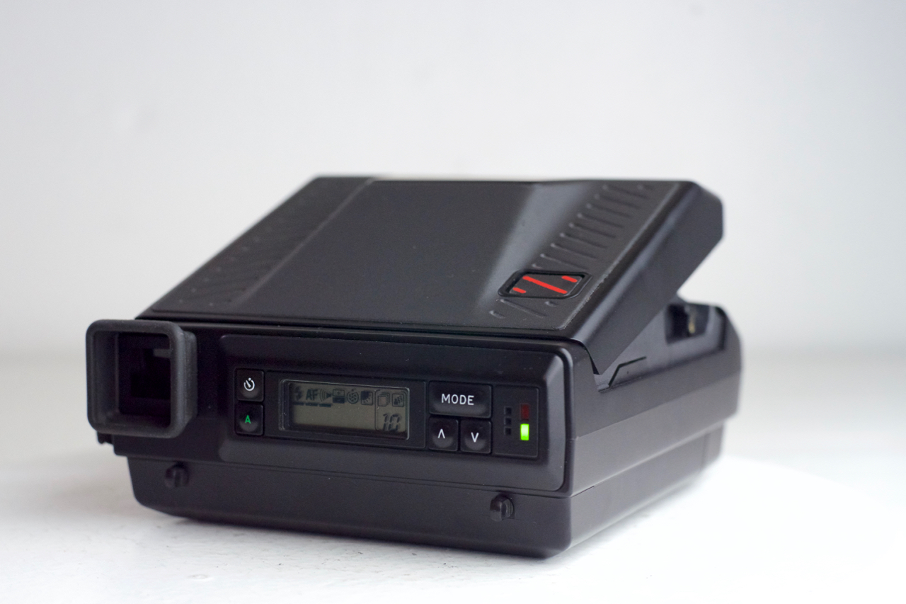 Minolta Instant Pro Polaroid Film Camera - Polaroid Spectra Pro